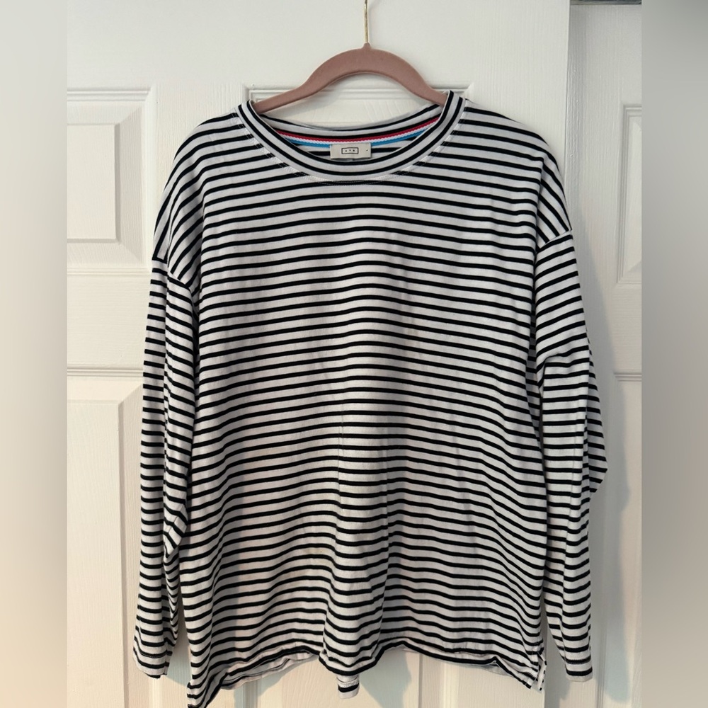 Closet Cleanout ⭐️ AYR striped shirt